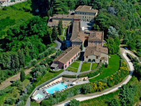 Borgo Colleoli Resort Colleoli